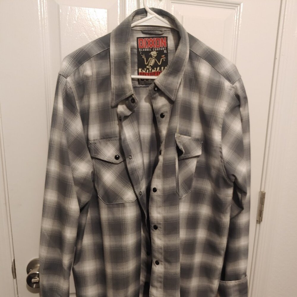 Dixxon Mommy's little monster flannel